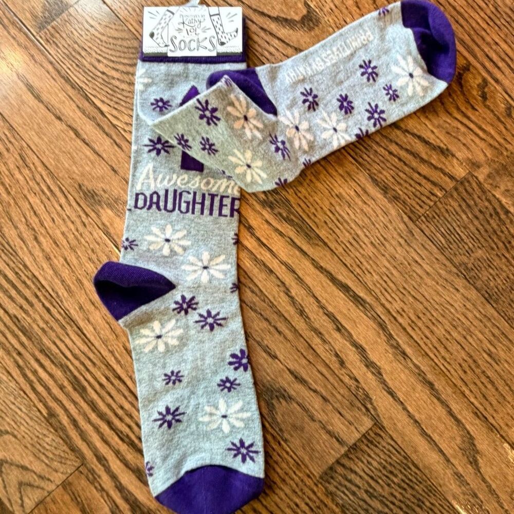 NWT "Awesome Daughter" Novelty Socks Purple Floral Women's One Size